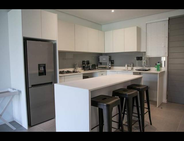 2 BEDROOM APARTMENT FOR SALE IN SIBAYA PRECINCT